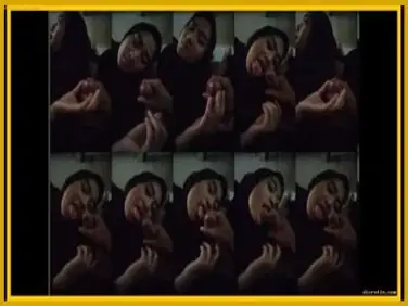 Dinda Jilbab Jago Sepong Pacar
